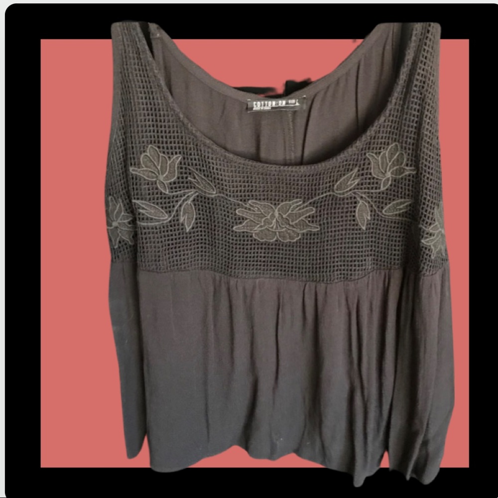 ✅Black strappy blouse - Picture 5 of 15